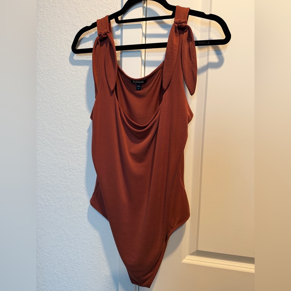 Express nude/brown Body Contour bodysuit/tank